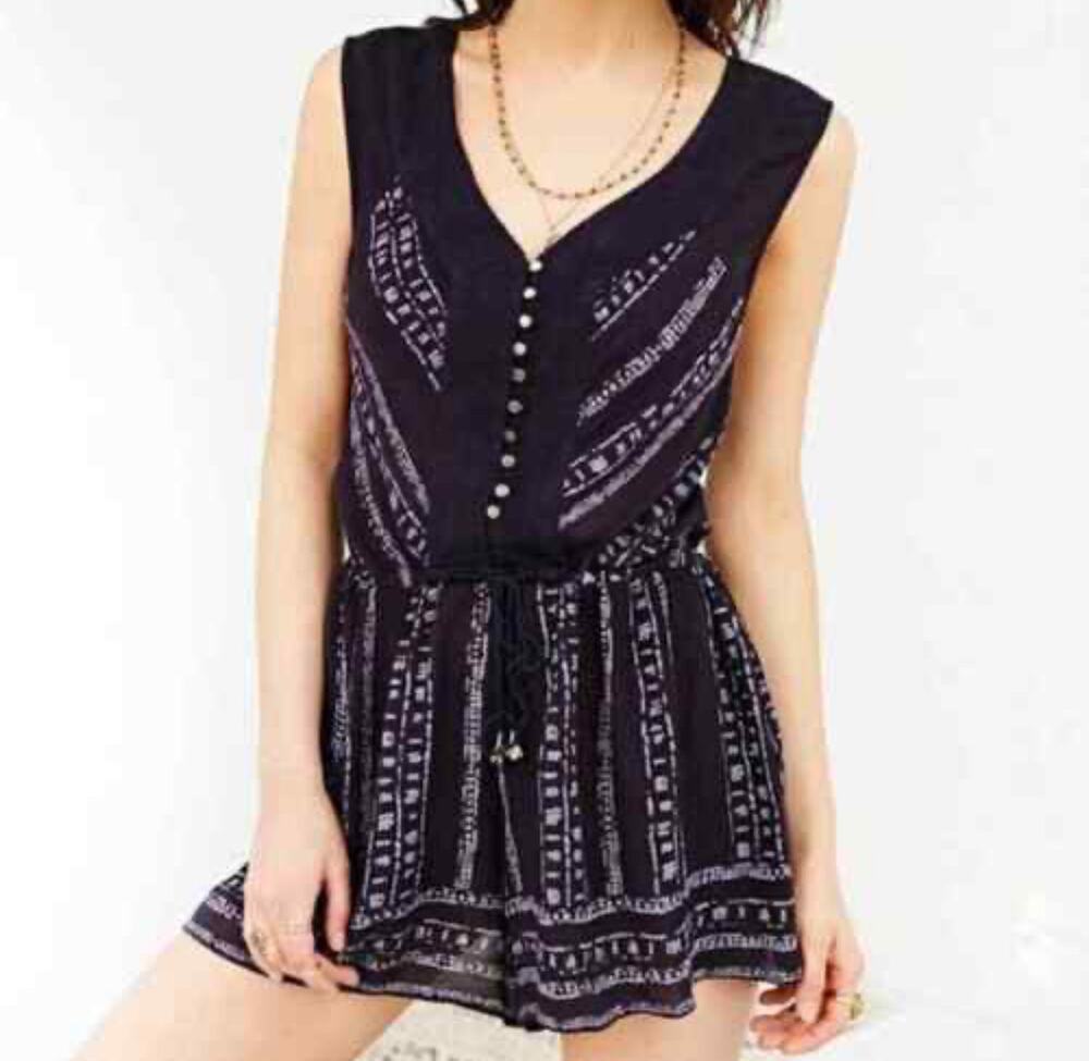 ECOTE Romper Tribal Print Sleeveless Lightweight Tie Waist Navy Size Medium